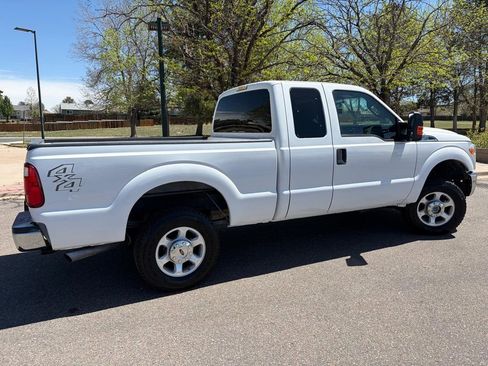 Used 2014 Ford F250 XLT w/ XLT Interior Package AWD/4WD image 4