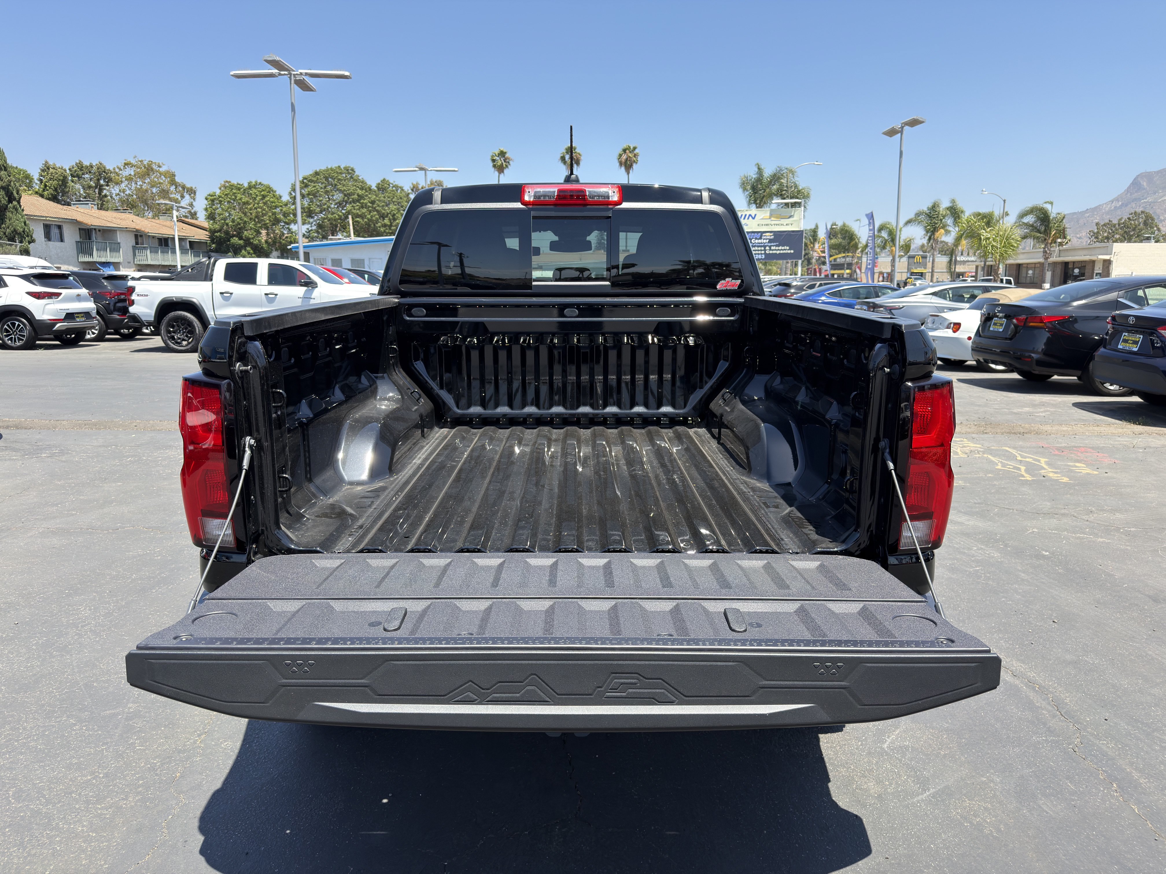 New 2026 Chevrolet Colorado LT w/ LT Convenience Package RWD image 16