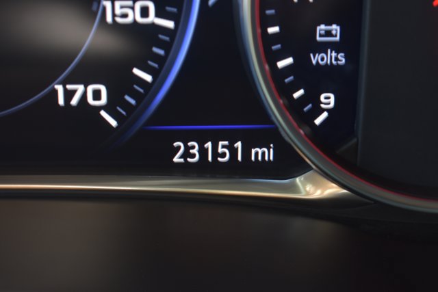 Used 2025 Chevrolet Blazer RS FWD image 24