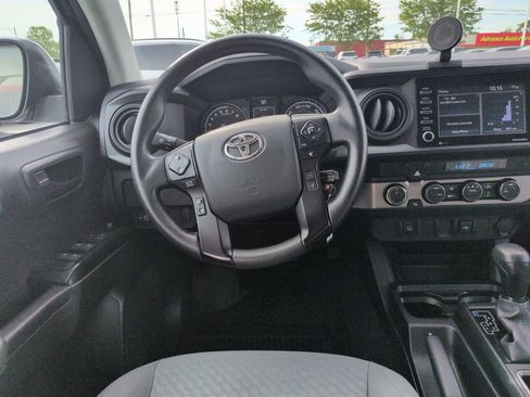 Used 2023 Toyota Tacoma SR AWD/4WD image 13