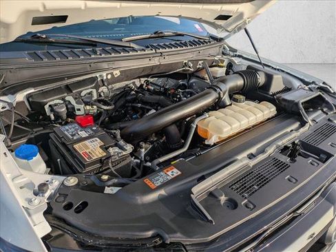 Used 2022 Ford Expedition Limited image 26