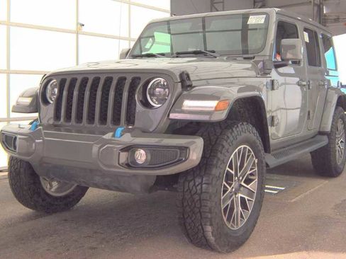 Used 2023 Jeep Wrangler Unlimited Sahara image 1