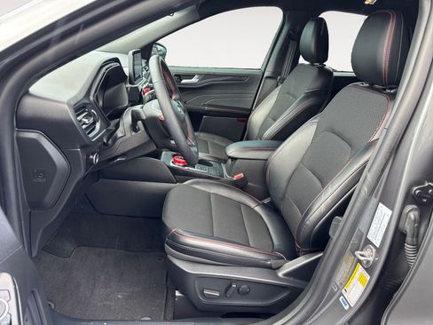 Used 2025 Ford Escape ST-Line AWD/4WD image 6