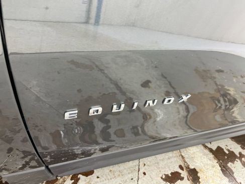 Used 2021 Chevrolet Equinox LT image 25