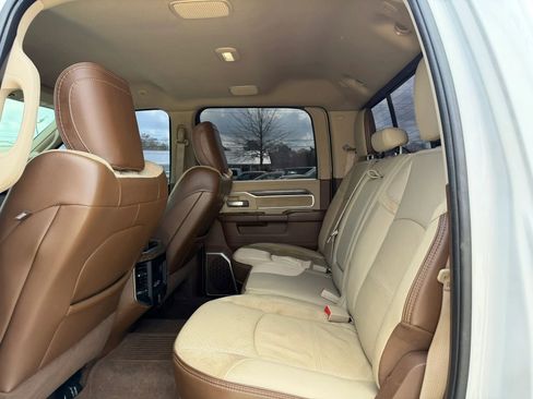 Used 2020 RAM 3500 Laramie image 18