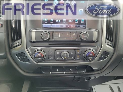 Used 2018 Chevrolet Silverado 1500 LT image 27