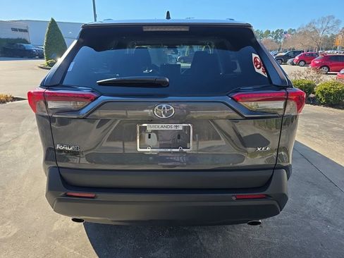 Used 2024 Toyota RAV4 XLE Premium image 5