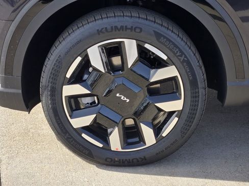 New 2027 Kia Telluride S w/ Towing Package AWD/4WD image 8