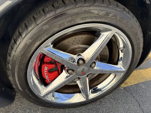 Used 2013 Chevrolet Corvette Coupe w/ 3LT Preferred Equipment Group image 19