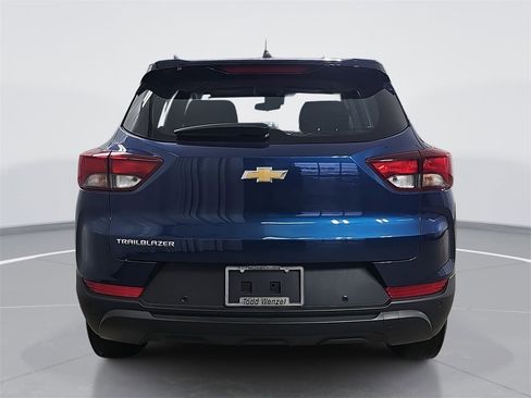Used 2021 Chevrolet TrailBlazer LS image 5
