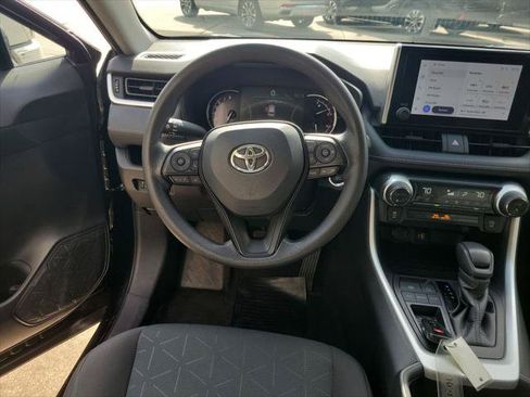 Certified 2024 Toyota RAV4 XLE FWD image 19