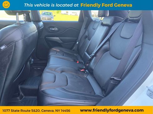 Used 2021 Jeep Cherokee Limited AWD/4WD image 13