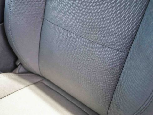 Used 2023 Jeep Wrangler Unlimited w/ Convenience Group image 23