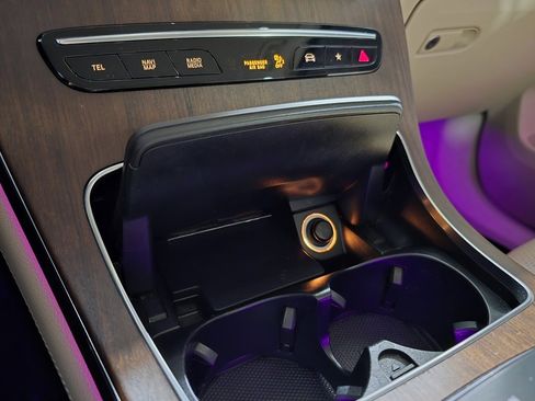 Used 2020 Mercedes-Benz GLC 300 GLC 300 image 23