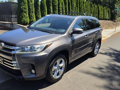 Used 2018 Toyota Highlander Limited