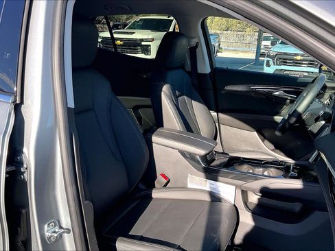 Used 2025 Buick Envision Preferred image 8