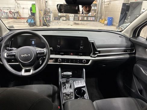 Certified 2023 Kia Sportage LX image 19