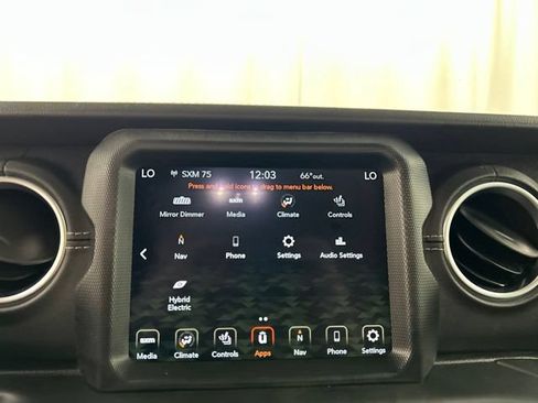 Used 2023 Jeep Wrangler Unlimited Sahara w/ Cold Weather Group AWD/4WD image 17
