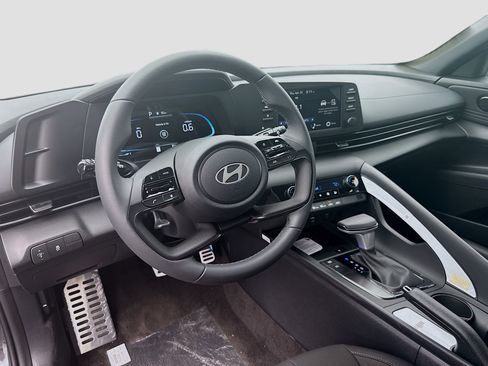New 2026 Hyundai Elantra Sport FWD image 7