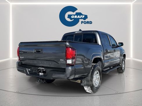 Used 2021 Toyota Tacoma SR image 7