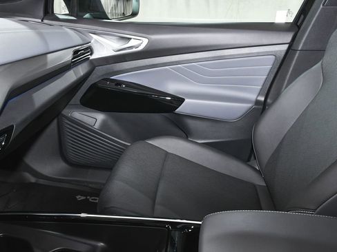 Used 2023 Volkswagen ID.4 Pro S Plus image 43