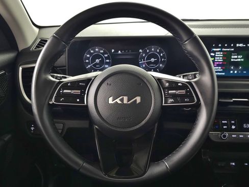 Used 2024 Kia Seltos S FWD image 18