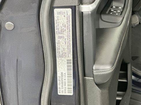 Used 2023 Jeep Grand Cherokee L Limited w/ Luxury Tech Group II AWD/4WD image 12