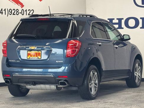Used 2017 Chevrolet Equinox Premier w/ Enhanced Convenience Package AWD/4WD image 3