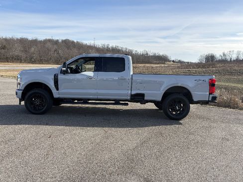 New 2026 Ford F350 XLT w/ XLT Premium Package AWD/4WD image 2