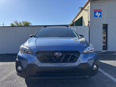Used 2022 Subaru Crosstrek 2.5i Sport w/ Moonroof Package image 9