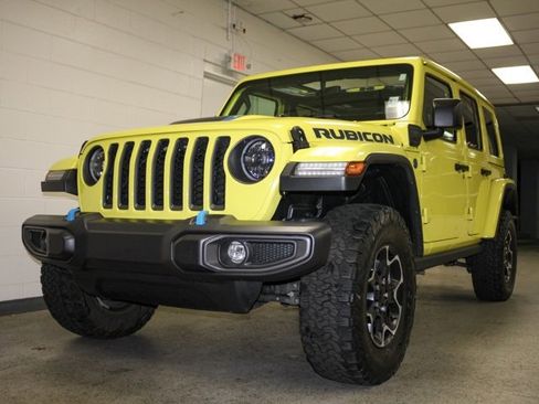 Certified 2023 Jeep Wrangler Unlimited Rubicon 4xe image 23