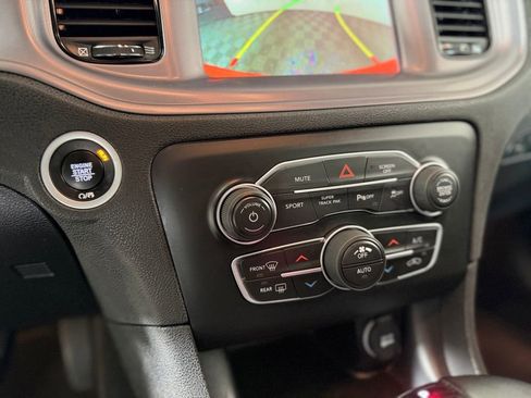 Certified 2023 Dodge Charger SXT w/ Blacktop Package image 21