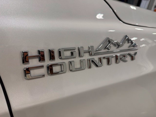 Used 2024 Chevrolet Tahoe High Country w/ Max Trailering Package AWD/4WD image 6