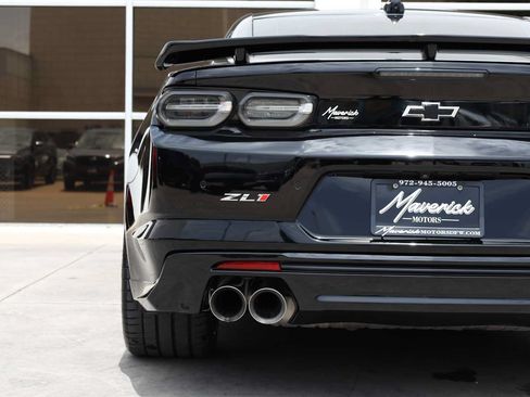 Used 2023 Chevrolet Camaro ZL1 RWD image 44