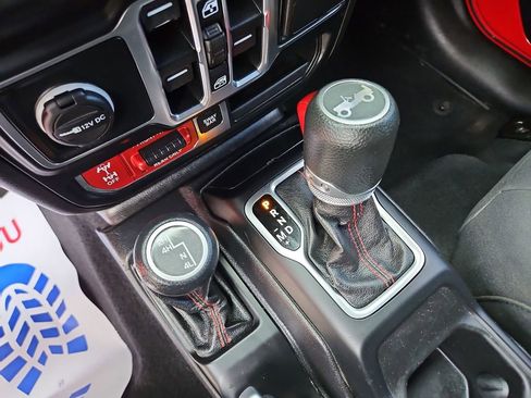 Used 2020 Jeep Wrangler Unlimited Rubicon image 17