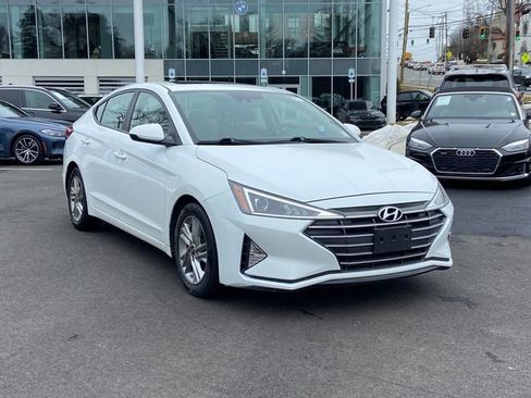 Used 2020 Hyundai Elantra Value Edition image 3
