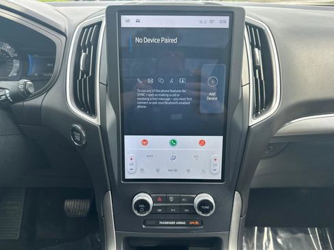 Used 2022 Ford Edge SEL w/ Convenience Package image 8