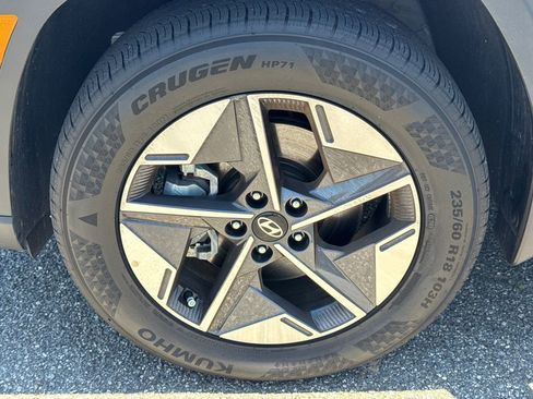 Certified 2025 Hyundai Tucson SEL AWD/4WD image 11