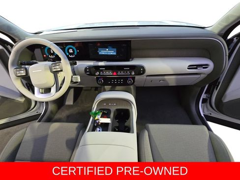 Used 2026 Hyundai Palisade SE FWD image 35