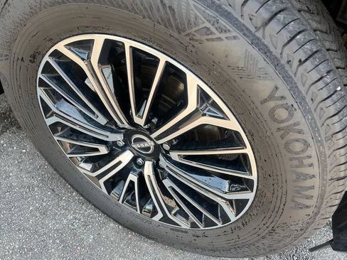 Certified 2026 Nissan Armada Platinum w/ Convenience Package RWD image 36