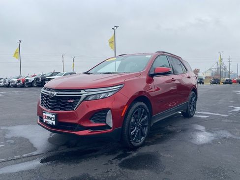 Used 2023 Chevrolet Equinox RS w/ RS Leather Package image 14