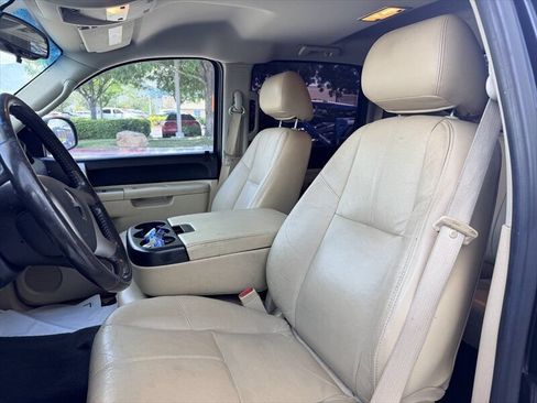Used 2011 GMC Sierra 1500 SLE w/ Power Tech Package AWD/4WD image 11