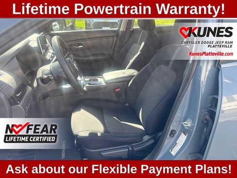 Used 2024 Nissan Sentra SV FWD image 13