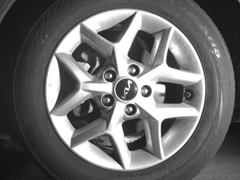 Used 2025 Kia Soul LX w/ LX Technology Package FWD image 17