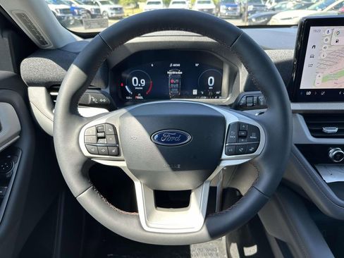 New 2026 Ford Explorer Active AWD/4WD image 16