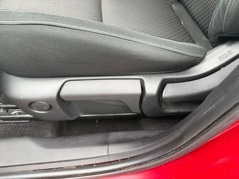 Used 2022 Mitsubishi Outlander ES AWD/4WD image 13
