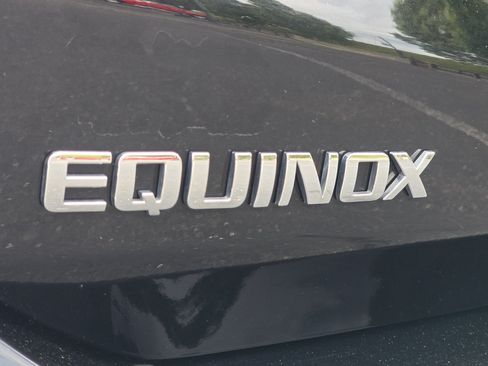 Used 2023 Chevrolet Equinox LS FWD image 8