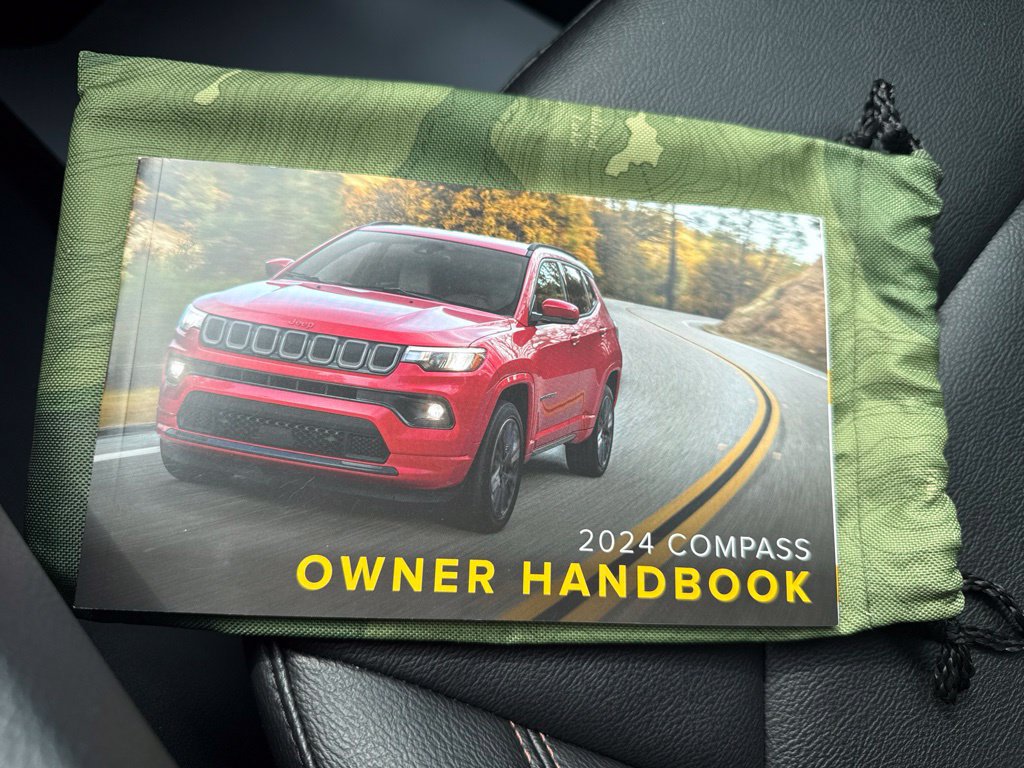 Used 2024 Jeep Compass Limited AWD/4WD image 22