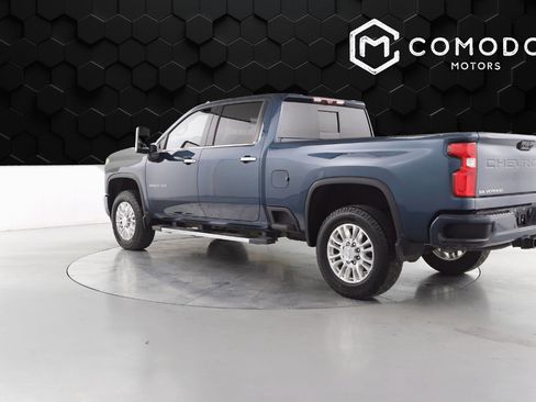 Used 2020 Chevrolet Silverado 2500 High Country w/ Z71 Off-Road Package image 5