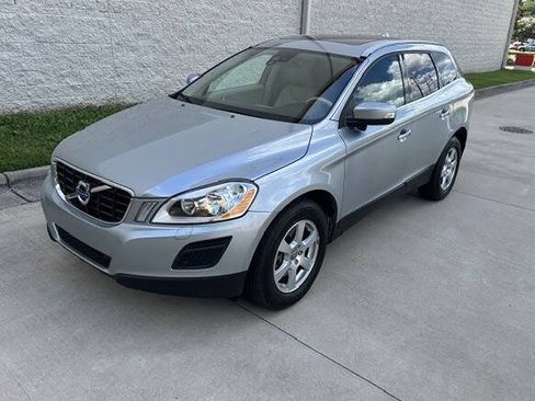 Used 2011 Volvo XC60 3.2 FWD image 3
